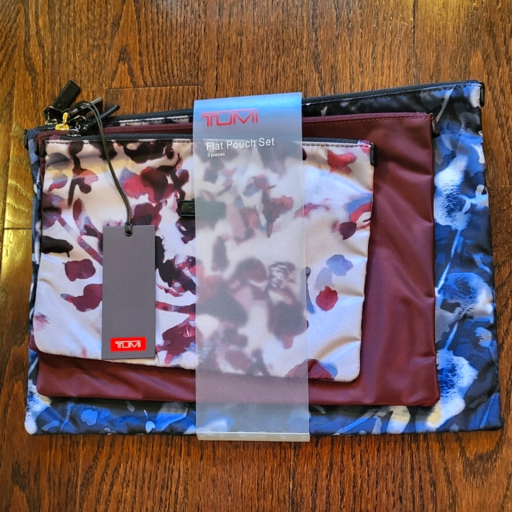 NWT TUMI Flat Pouch bags in set